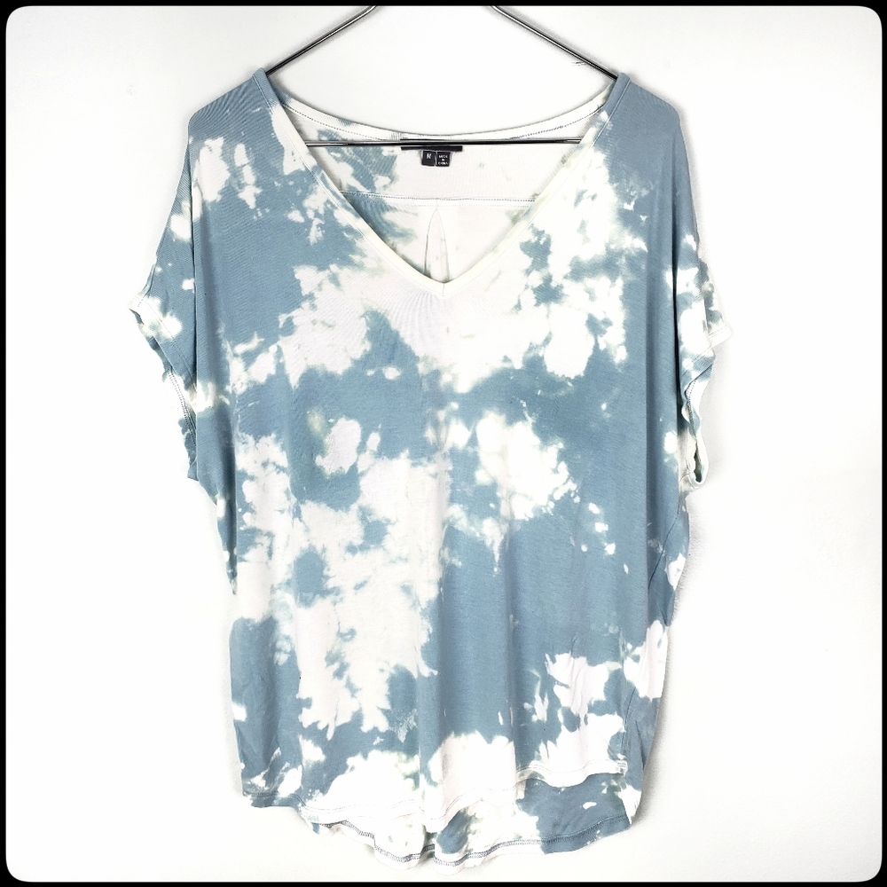 VINCE. Womens Baby Blue & Bleached V Neck Loose Fit Cap Sleeve Top Size: Medium